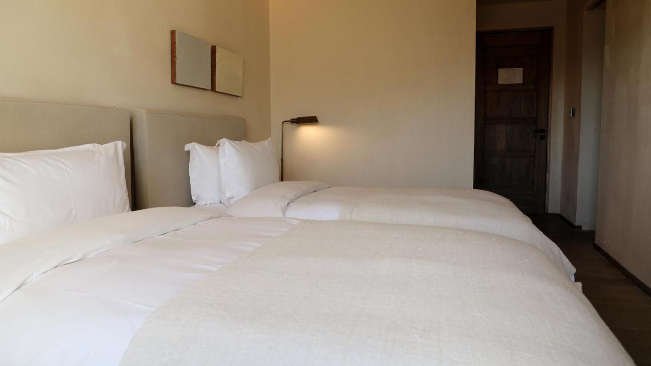 Sunyata Hotel. Deqin Meili 더친현 외부 사진