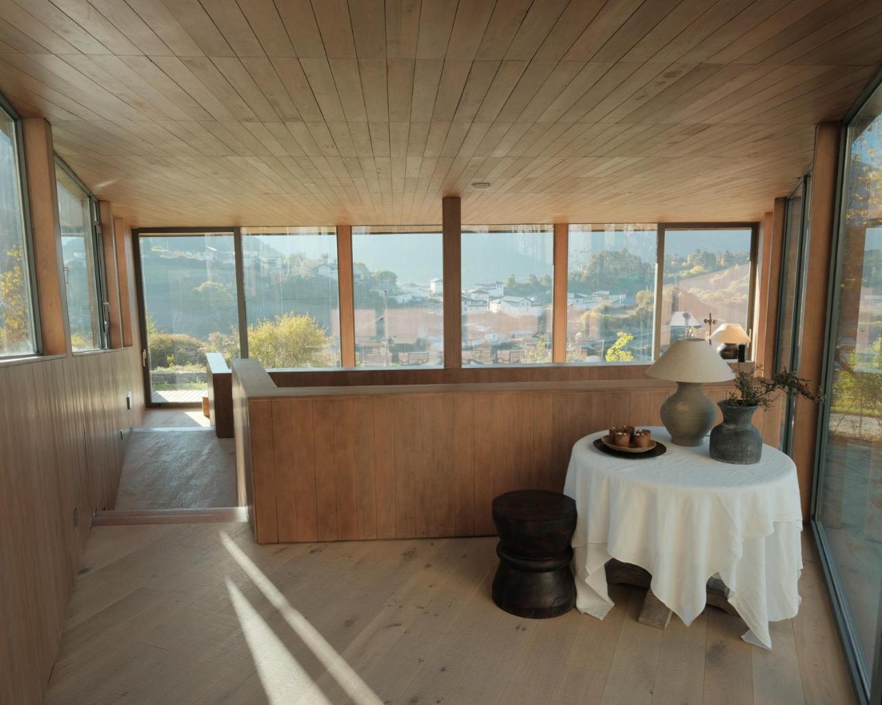 Sunyata Hotel. Deqin Meili 더친현 외부 사진