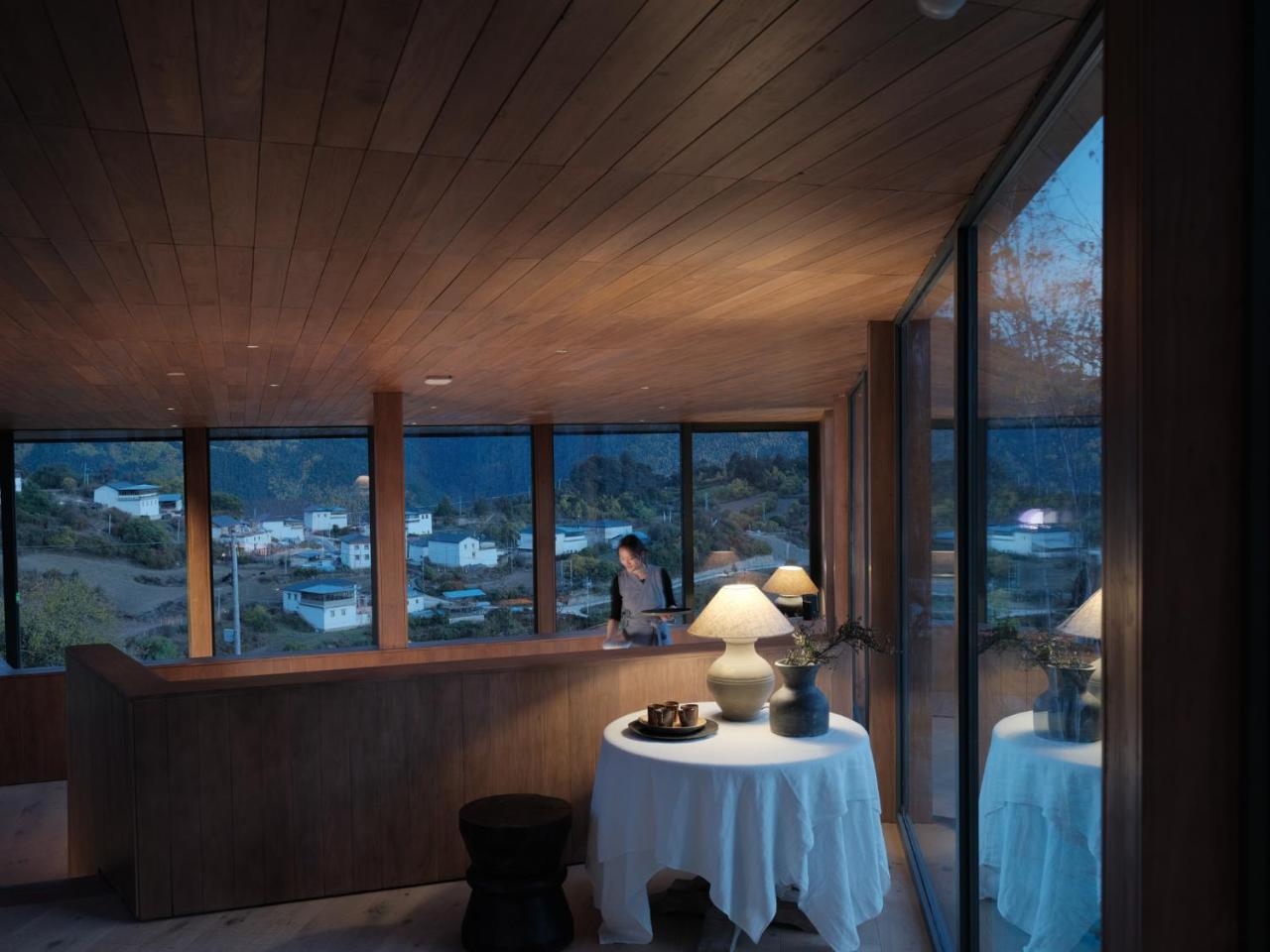 Sunyata Hotel. Deqin Meili 더친현 외부 사진